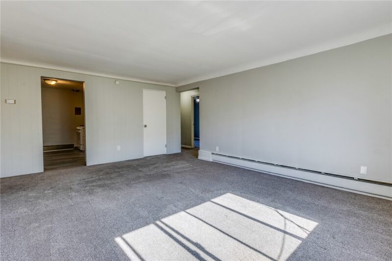 3592 Brighton Rd — photo 8