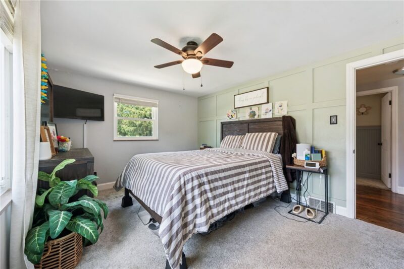 115 Eastern Dr — photo 8