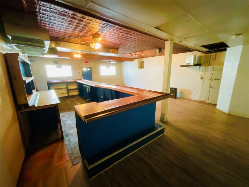 158 N Water St — photo 4