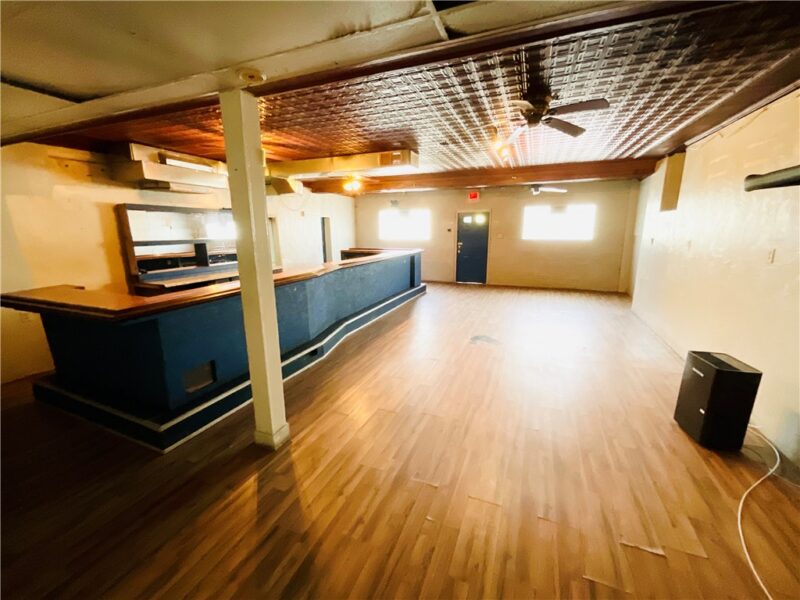 158 N Water St — photo 5