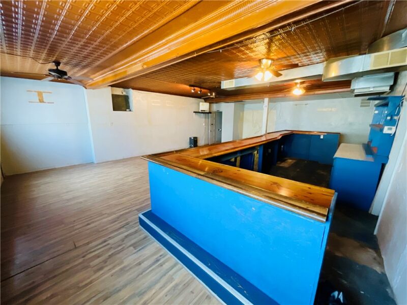 158 N Water St — photo 7