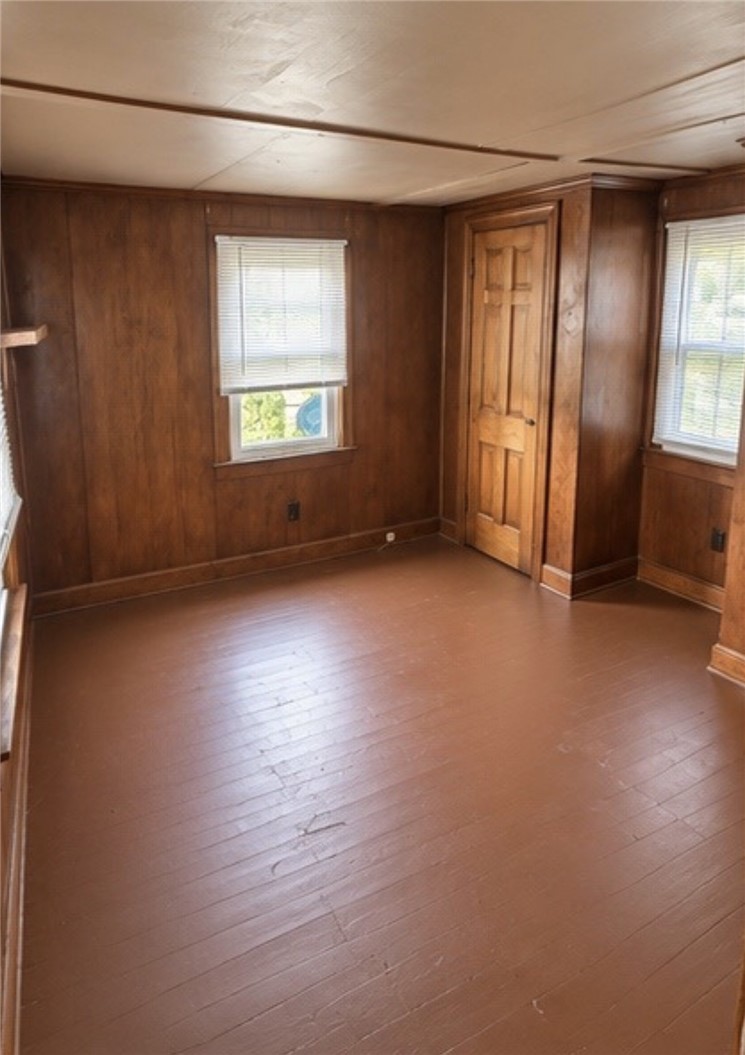 835 Lathrop Street — photo 7