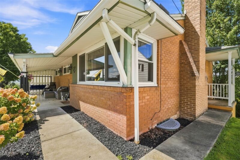 108 Hillside Dr — photo 4