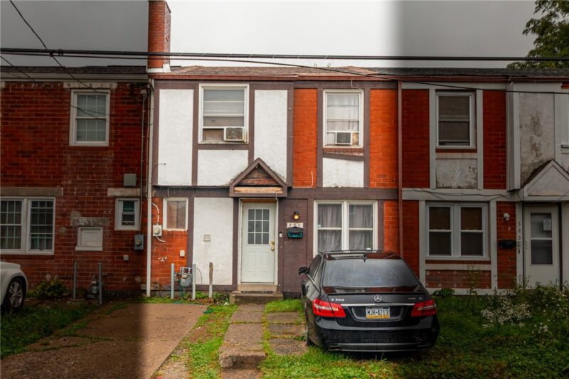 502-504 Cypress Dr — photo 5