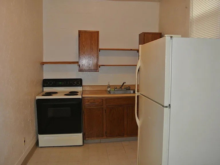 1120 Hope Hollow Rd — photo 3