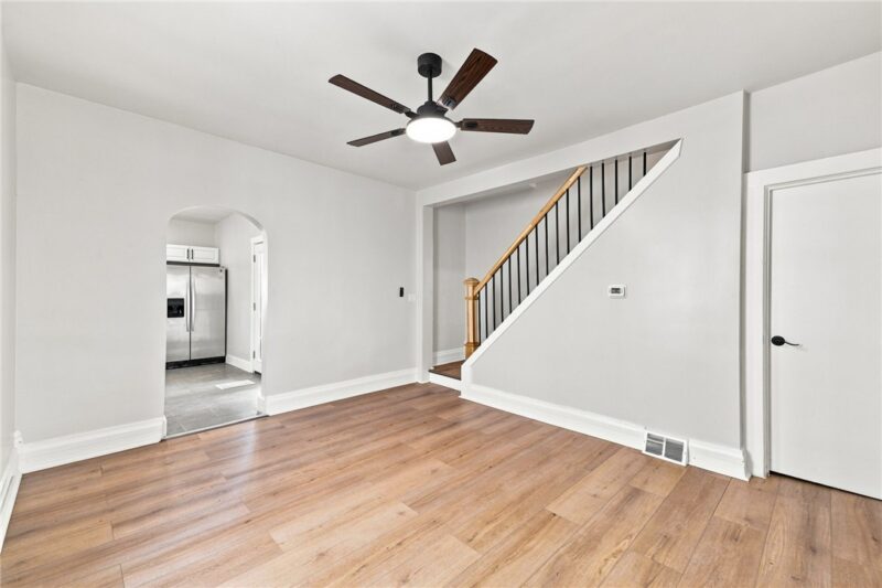 1113 Vance Ave — photo 6