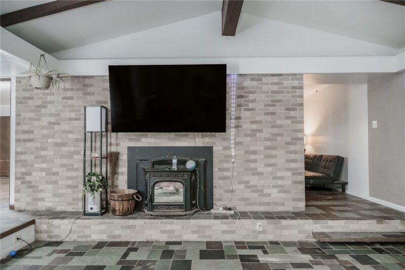 115 Hamilton St — photo 5