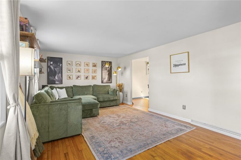 209 Elbrook Drive — photo 5
