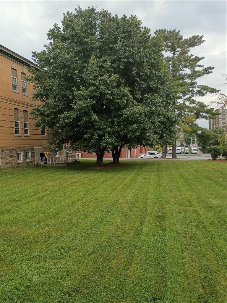 230 W Berkeley St 1201 — photo 5