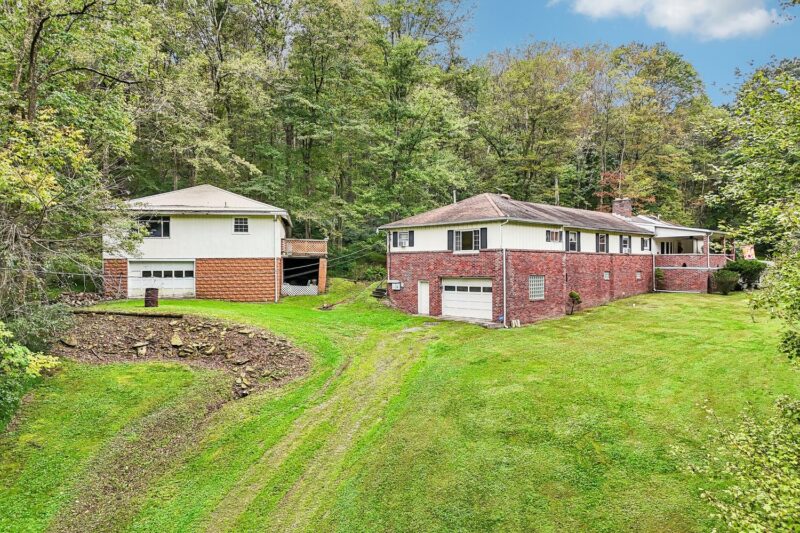 1164 Martin Rd — photo 8