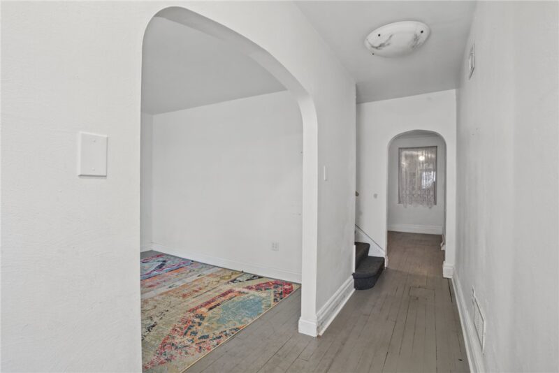 1813 Eberhardt St — photo 7