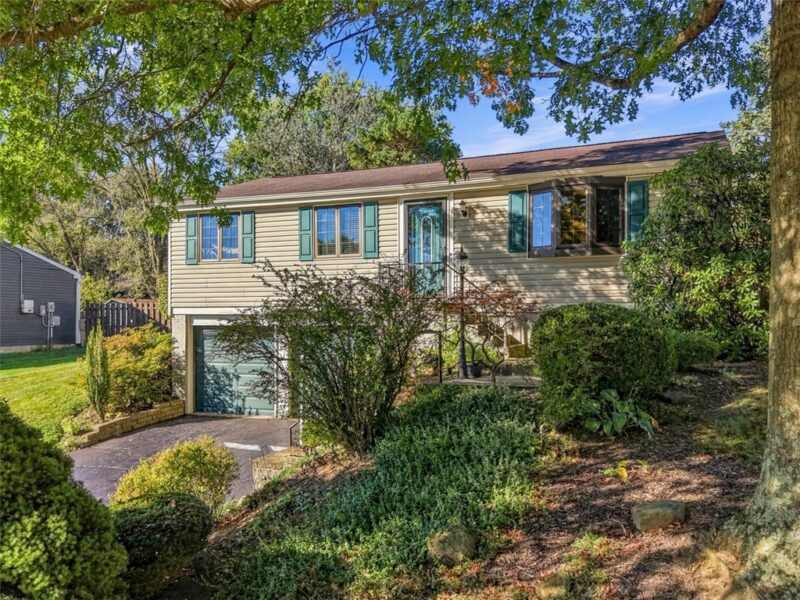 335 Sunridge Dr — photo 3