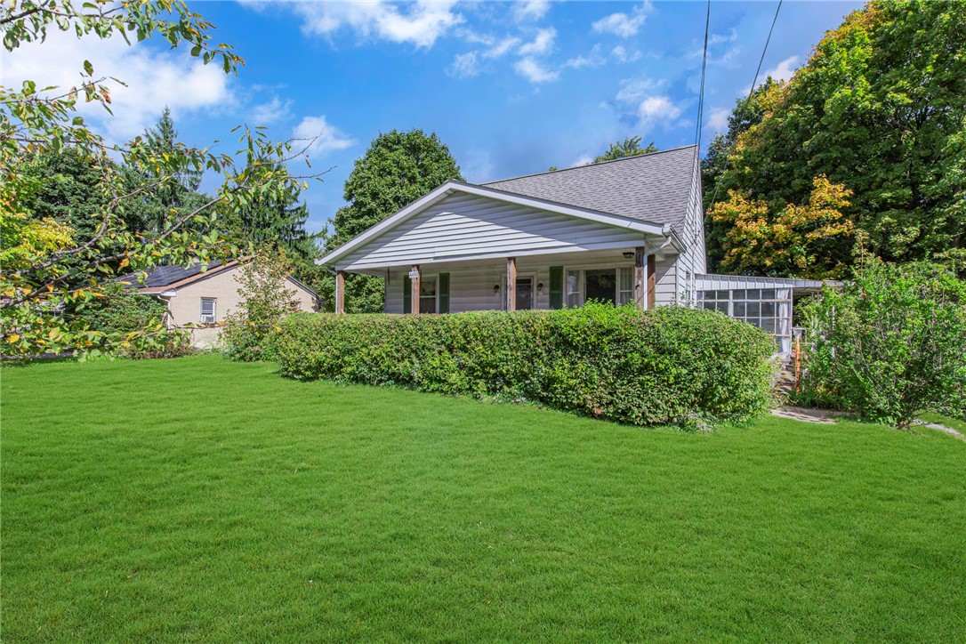 4490 Tuscarawas Rd. — photo 1