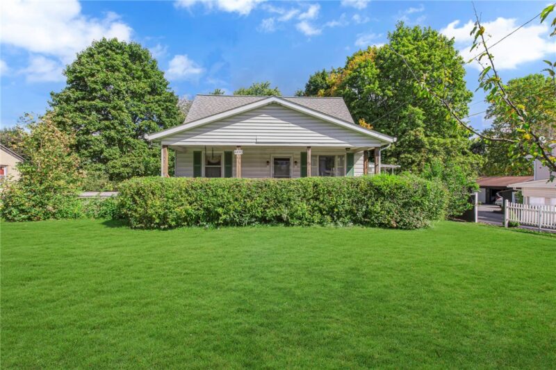 4490 Tuscarawas Rd. — photo 2
