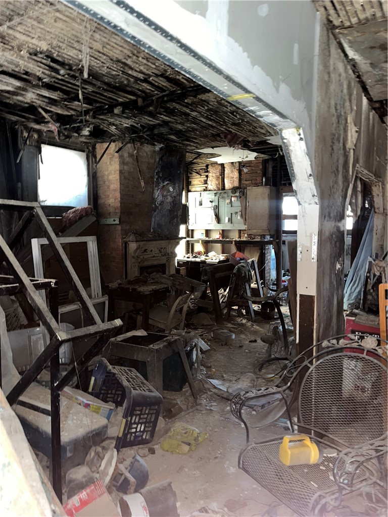 852 Inwood St — photo 3