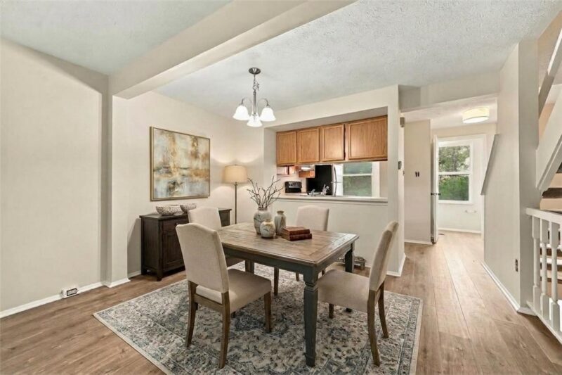561 WINESAP DRIVE — photo 8