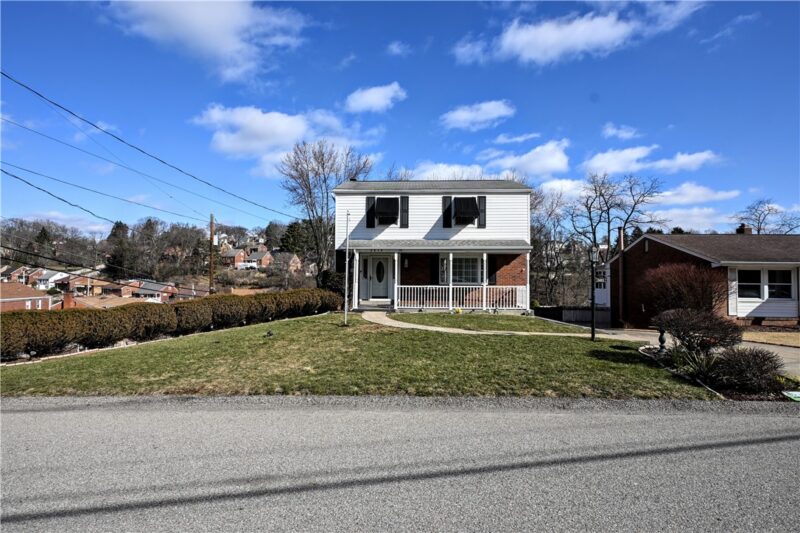5015 Elmwood Dr — photo 2