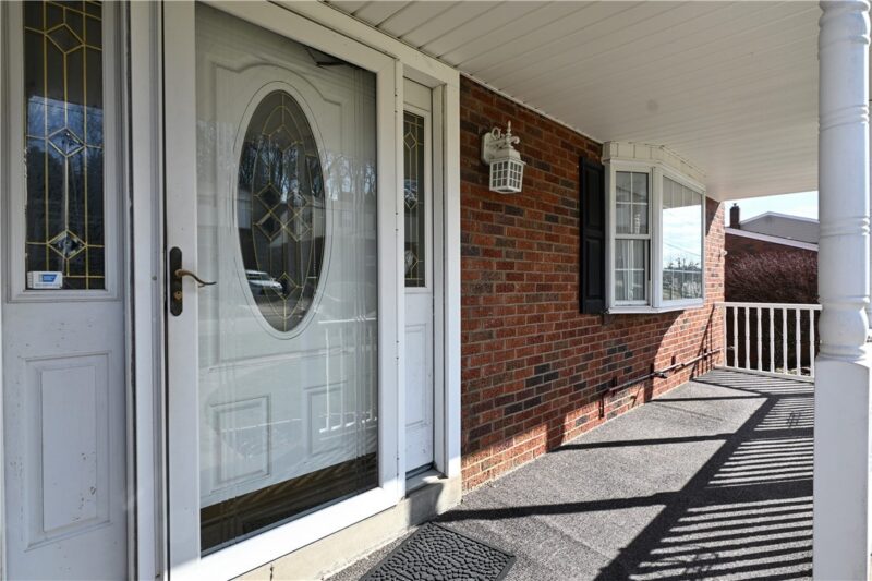 5015 Elmwood Dr — photo 6