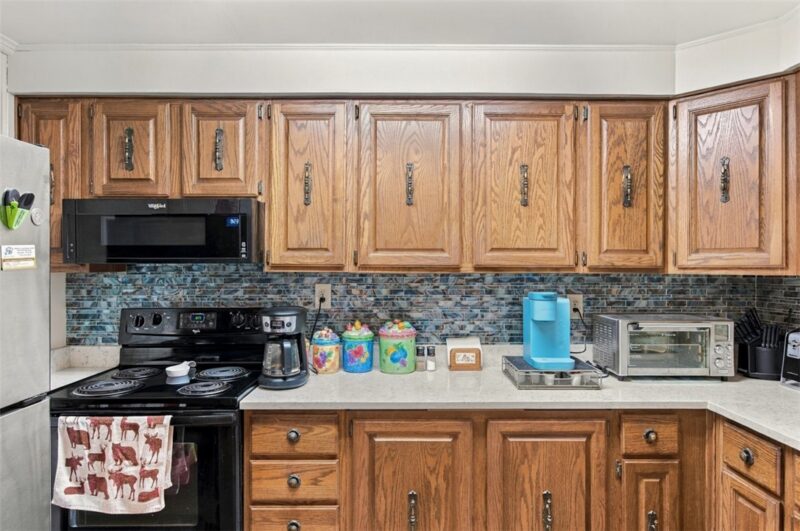 533 Longvue Drive — photo 4