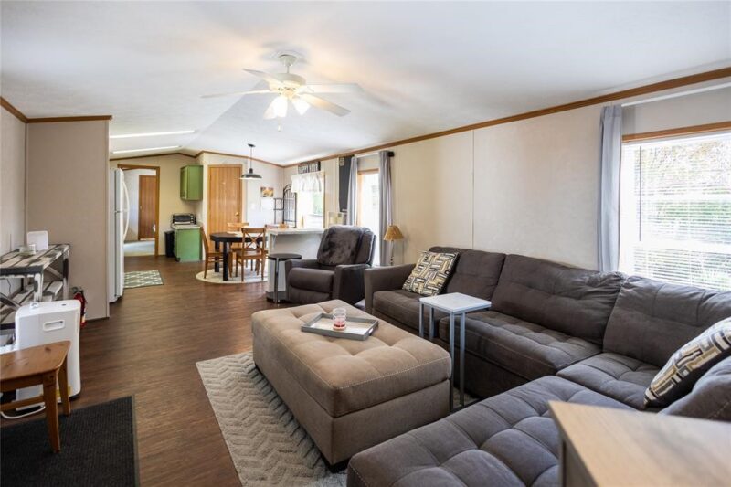 20836 Fisher Rd — photo 8