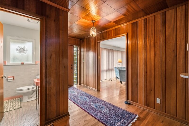 457 Longvue Dr — photo 6
