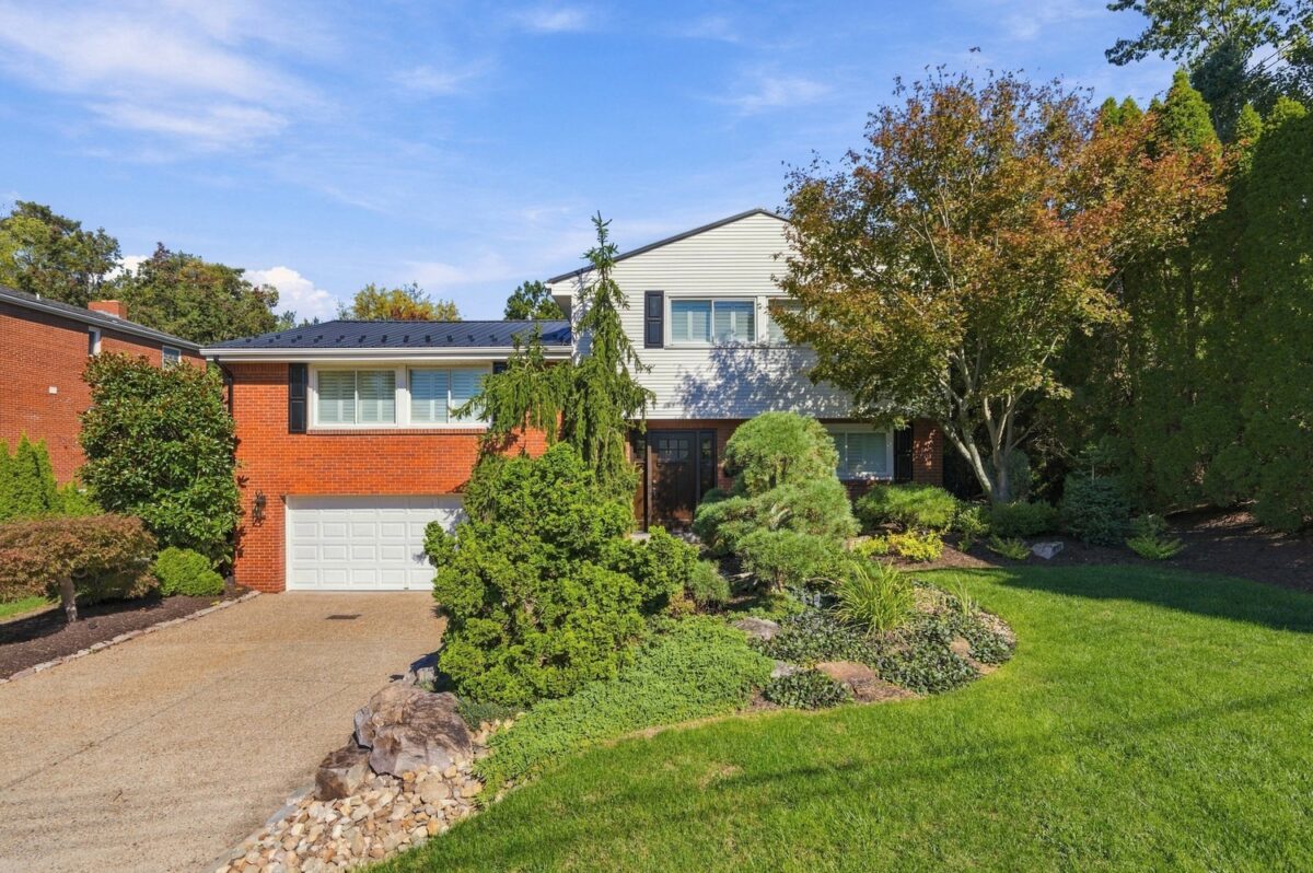 305 Rawley DRIVE — photo 1