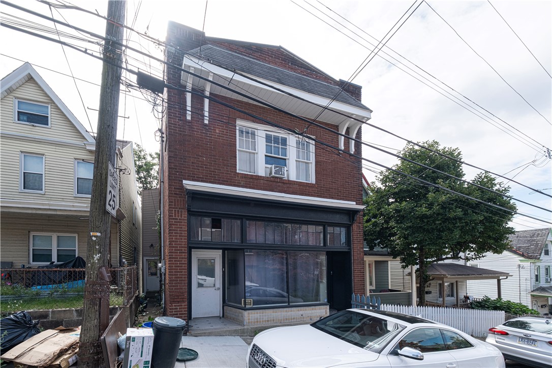2828 Spring St — photo 1
