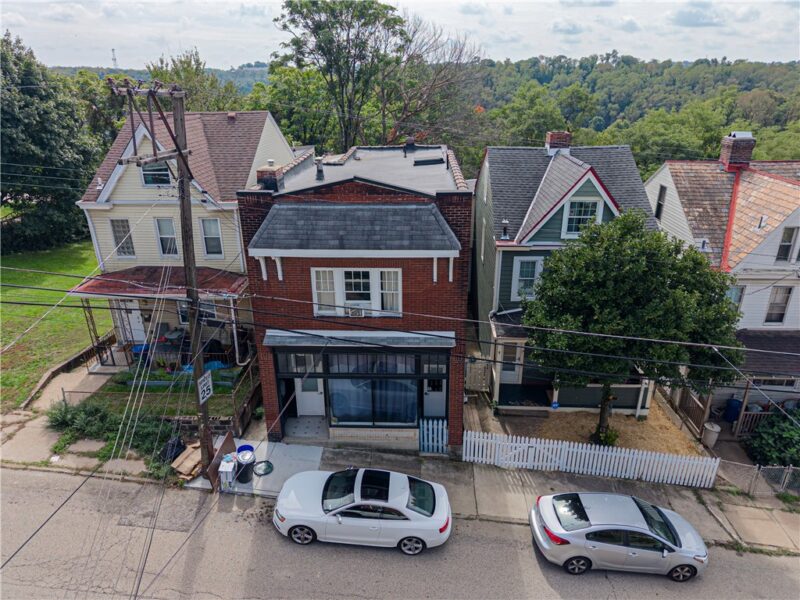 2828 Spring St — photo 3