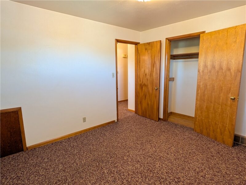 427 Belrose Dr — photo 5