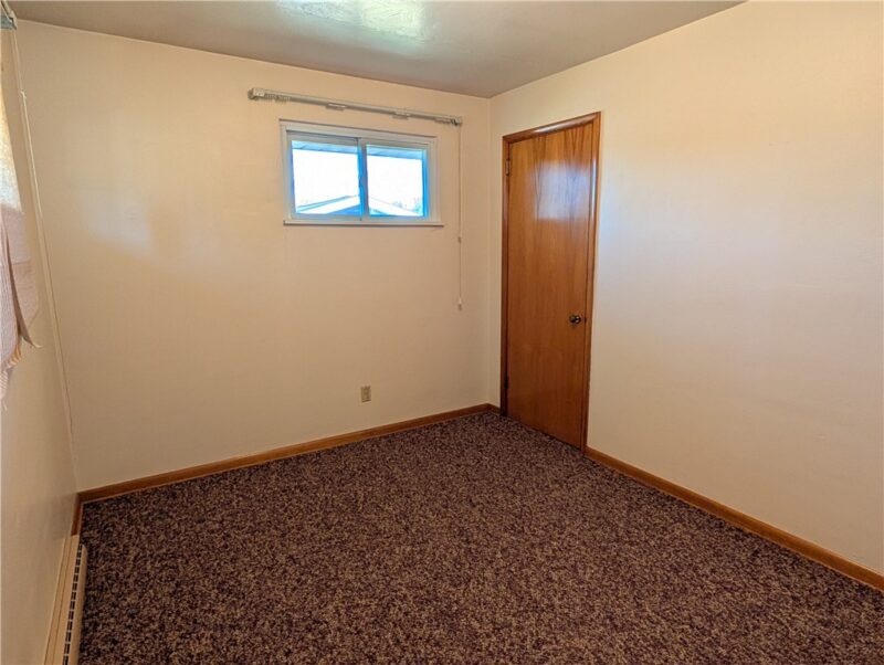 427 Belrose Dr — photo 6