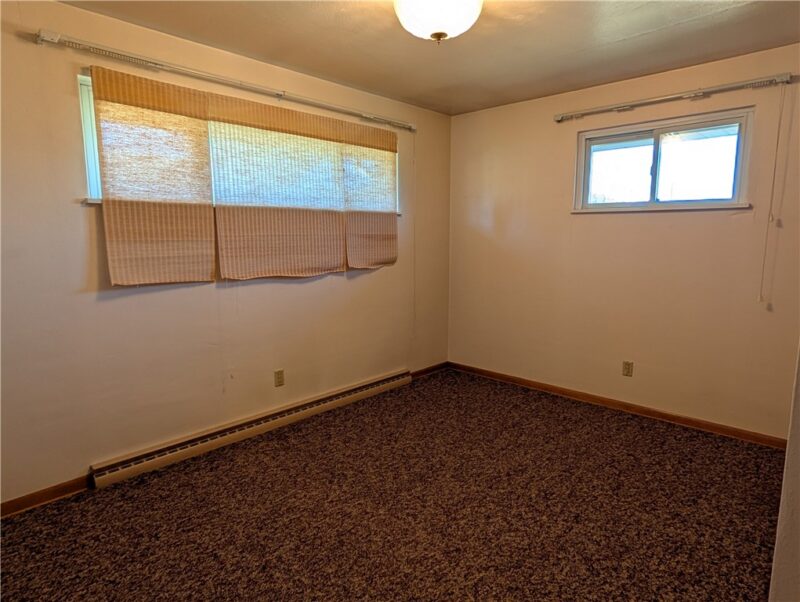 427 Belrose Dr — photo 7