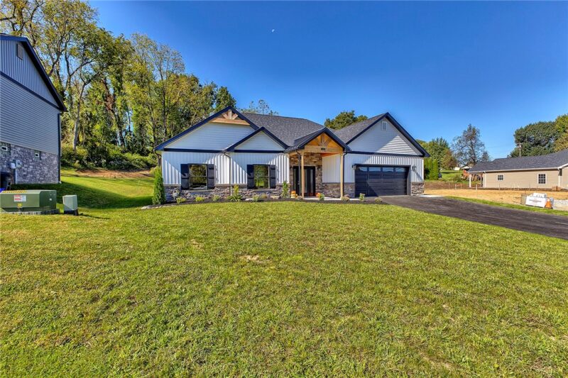 444 Wendel Rd — photo 4