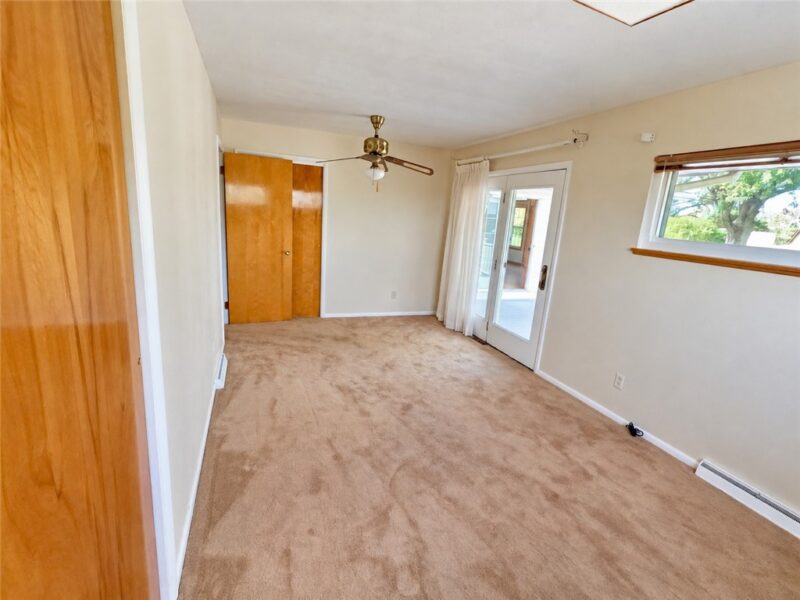 321 Comanche Dr — photo 8