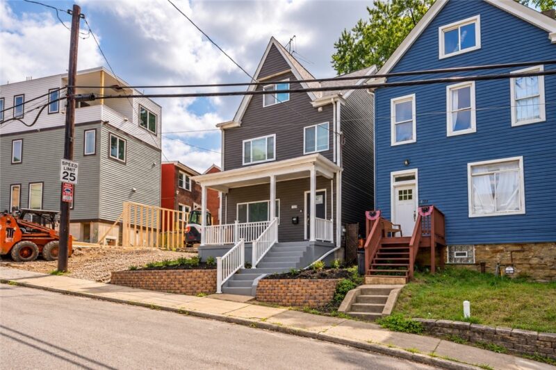 214 N Aiken Ave — photo 2