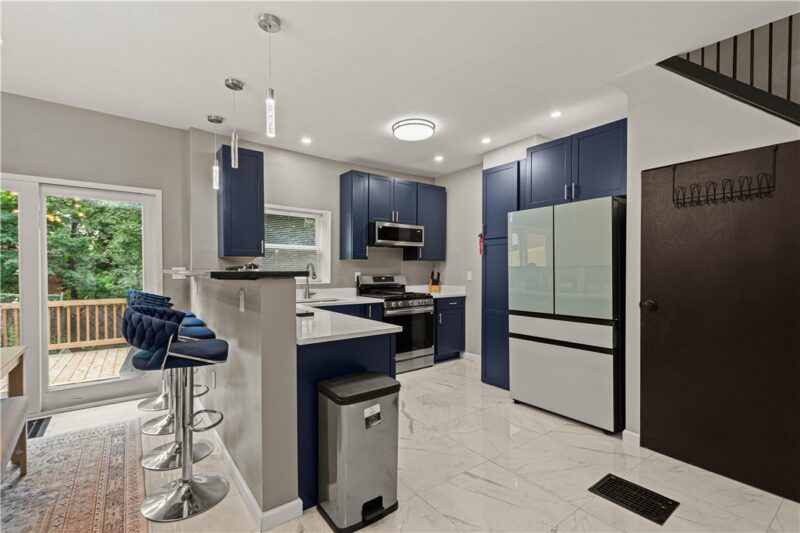 214 N Aiken Ave — photo 6