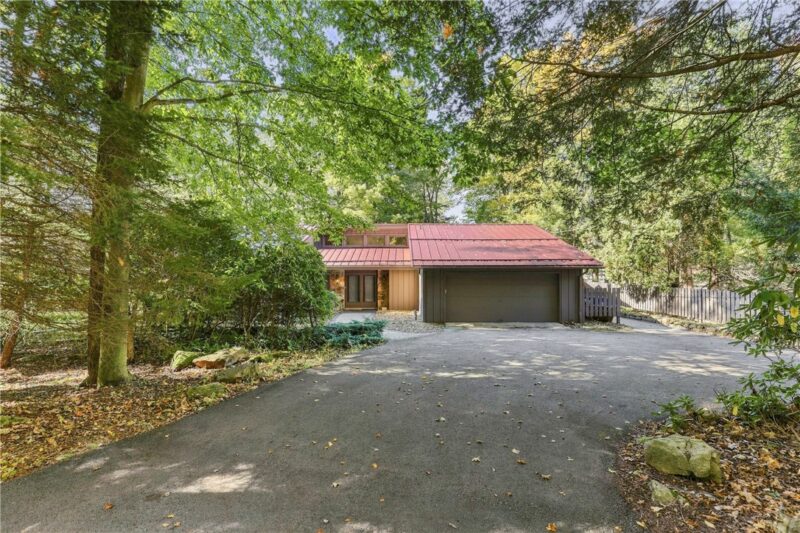 182 South Peninsula Drive — photo 3