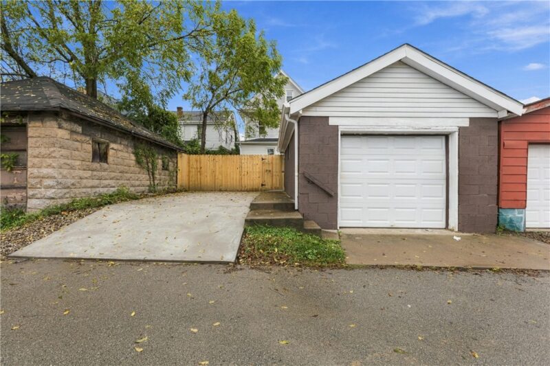 808 Bayridge Ave — photo 6
