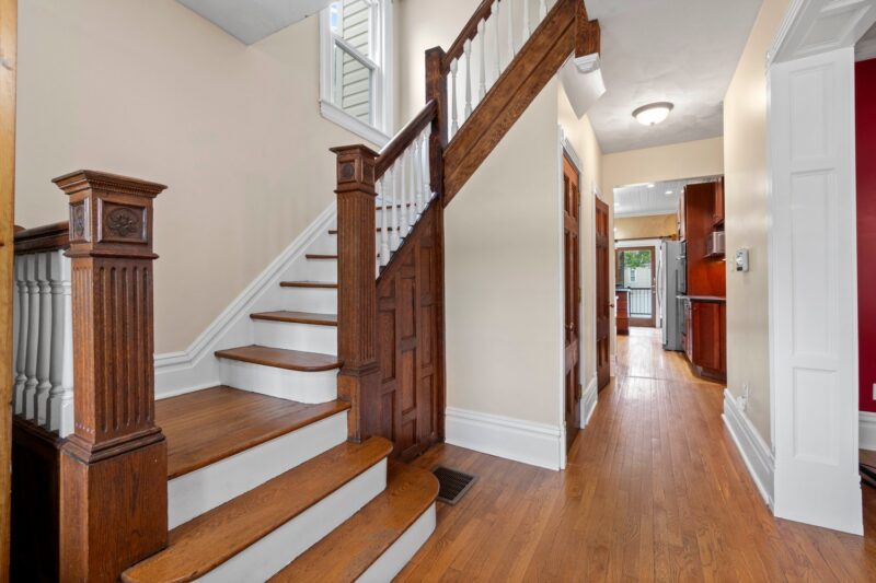 361 Library Place — photo 5