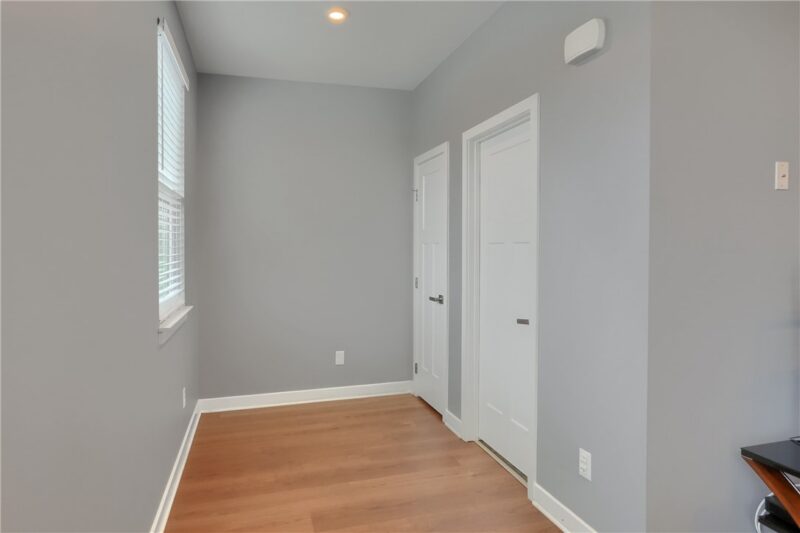 1026 Adair Ave — photo 7