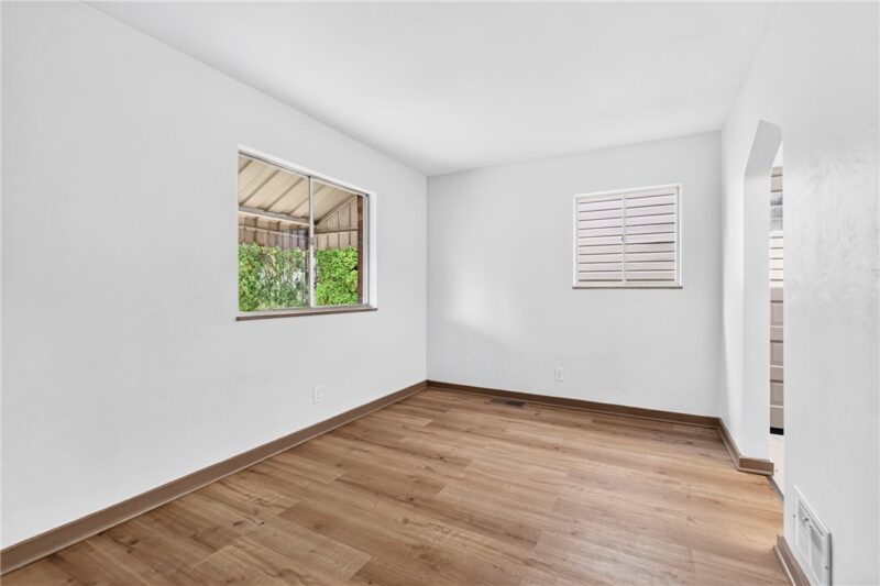 104 Brightwood Avenue — photo 8