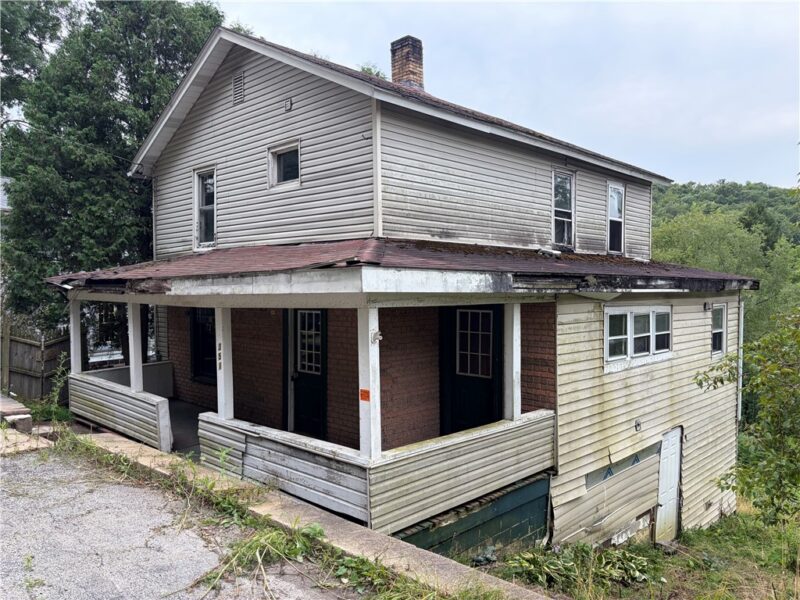 351 Purchase Line Road — photo 2