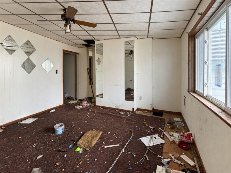 2304 Eccles Street — photo 3