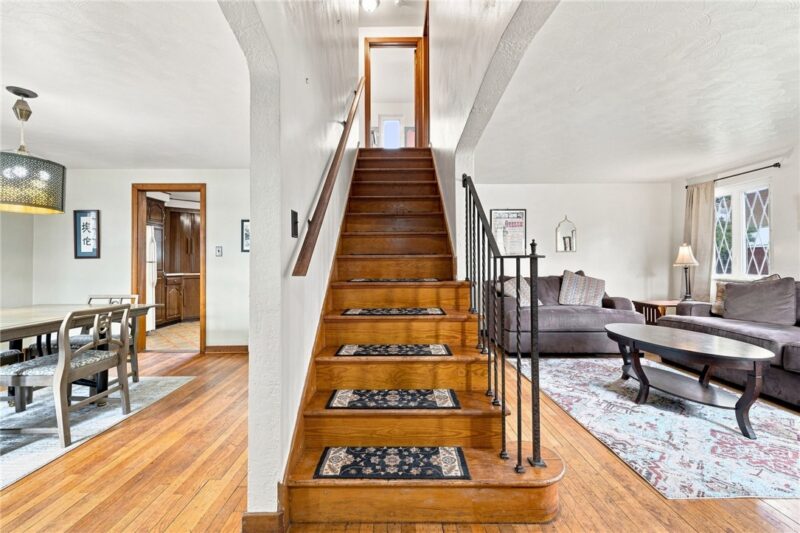 705 Corbin St — photo 5