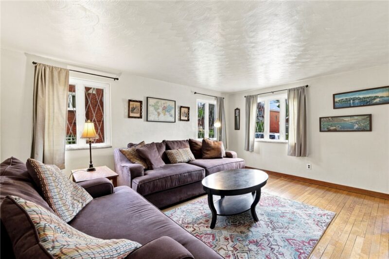 705 Corbin St — photo 7