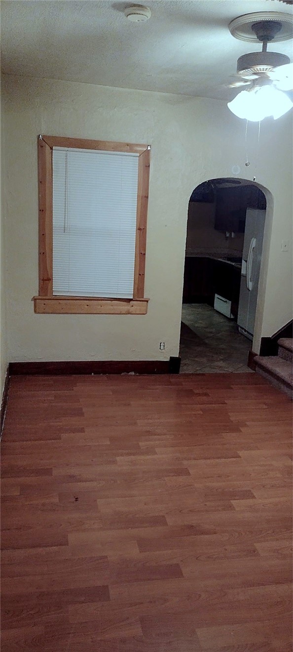 112 Hillside Ave — photo 2