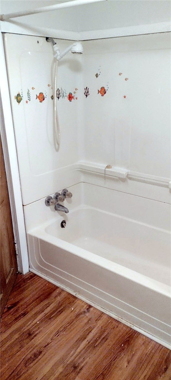 112 Hillside Ave — photo 7