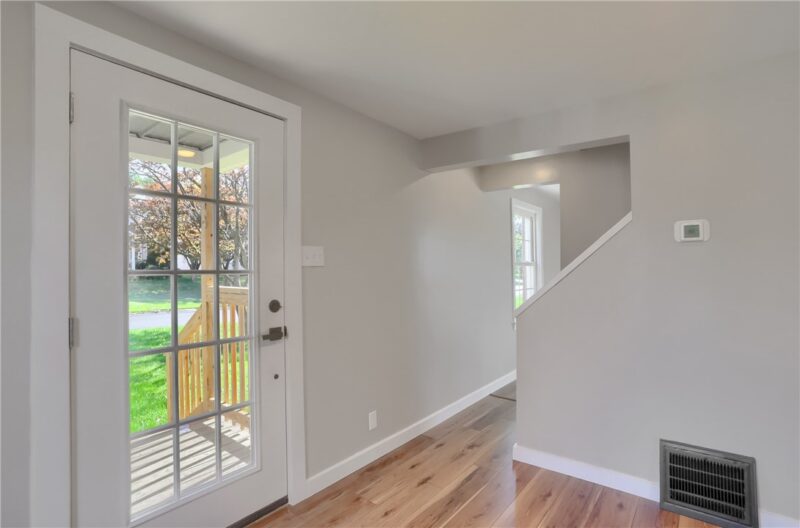 732 Pershing St — photo 5