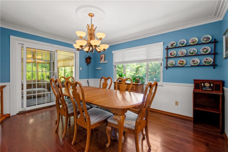 4742 Jewel Dr — photo 8