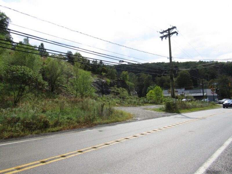 541 Rochester Rd. — photo 6