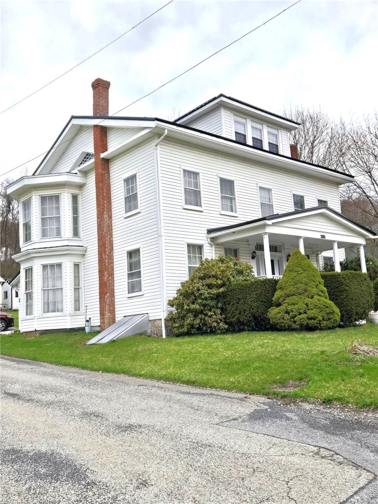 151 Front St — photo 1